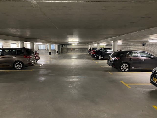 Foto 39 van Van Hogenhoucklaan 58-F