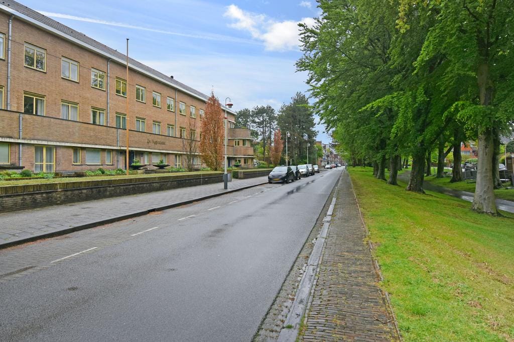 Foto 43 van Van Hogenhoucklaan 58-F