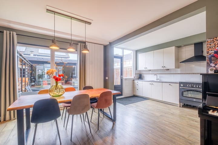 Photo 3 of Pr Willem Alexanderstr 53