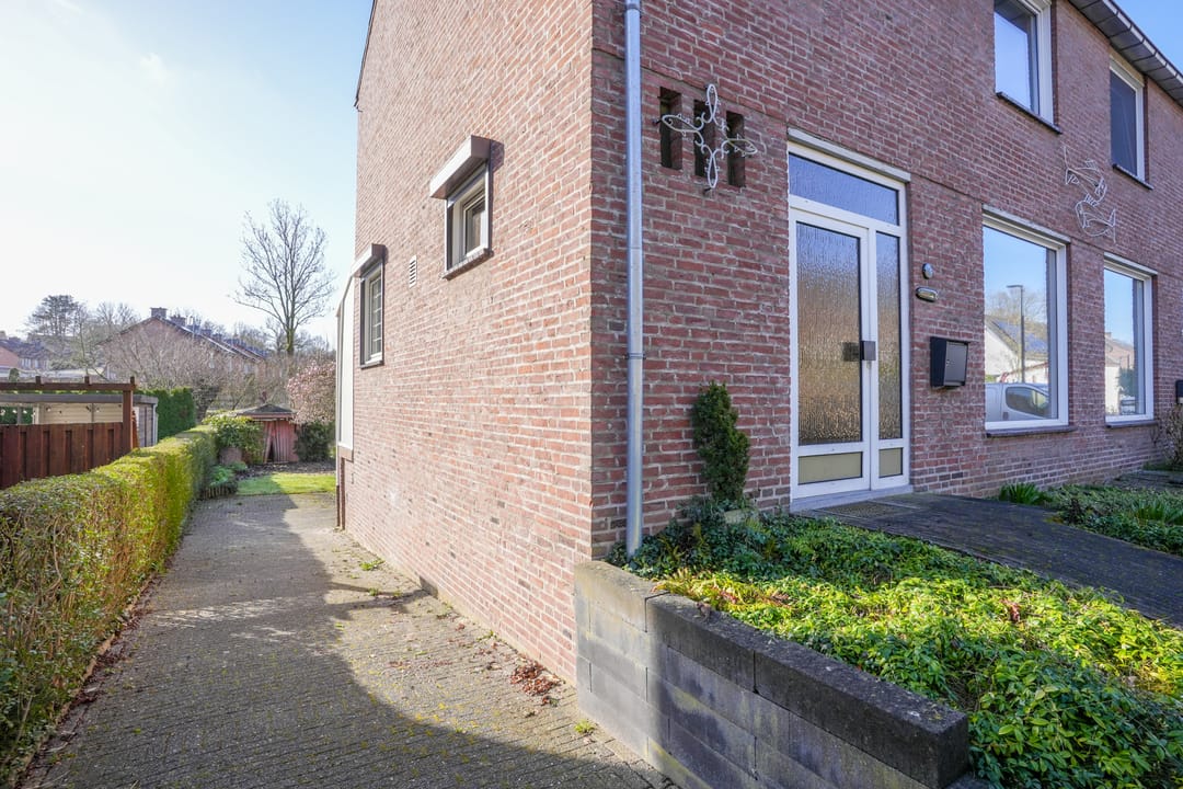 Foto 2 van Mesweg 40