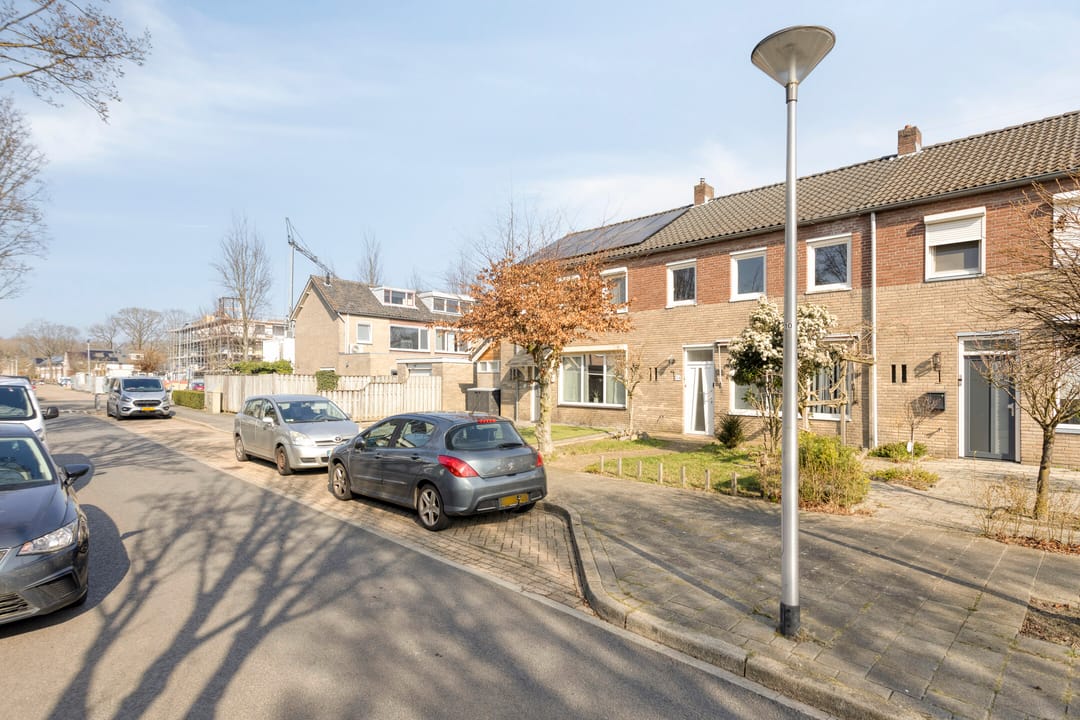 Photo 7 of Kerstroosstraat 14