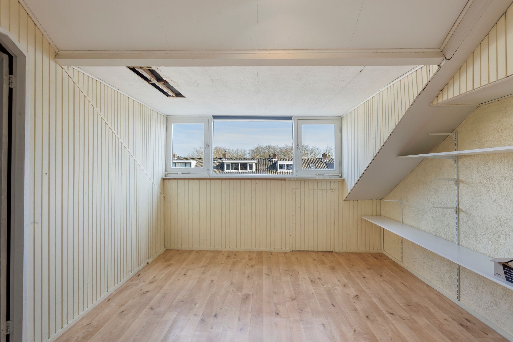 Photo 27 of Kerstroosstraat 14