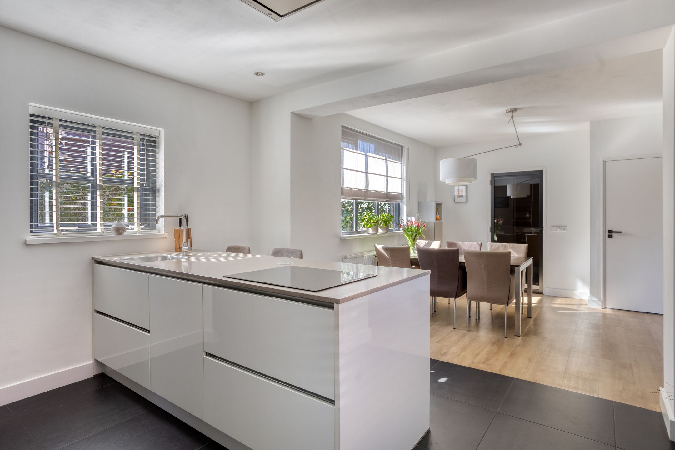 Photo 18 of Trambaan 18