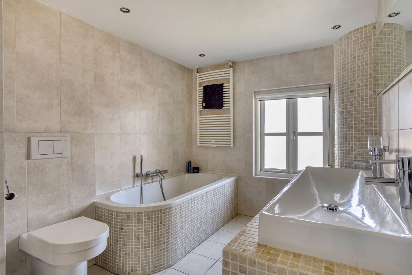 Photo 35 of Trambaan 18