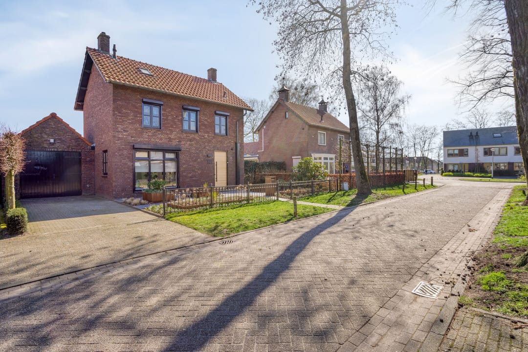 Photo 41 of Trambaan 18