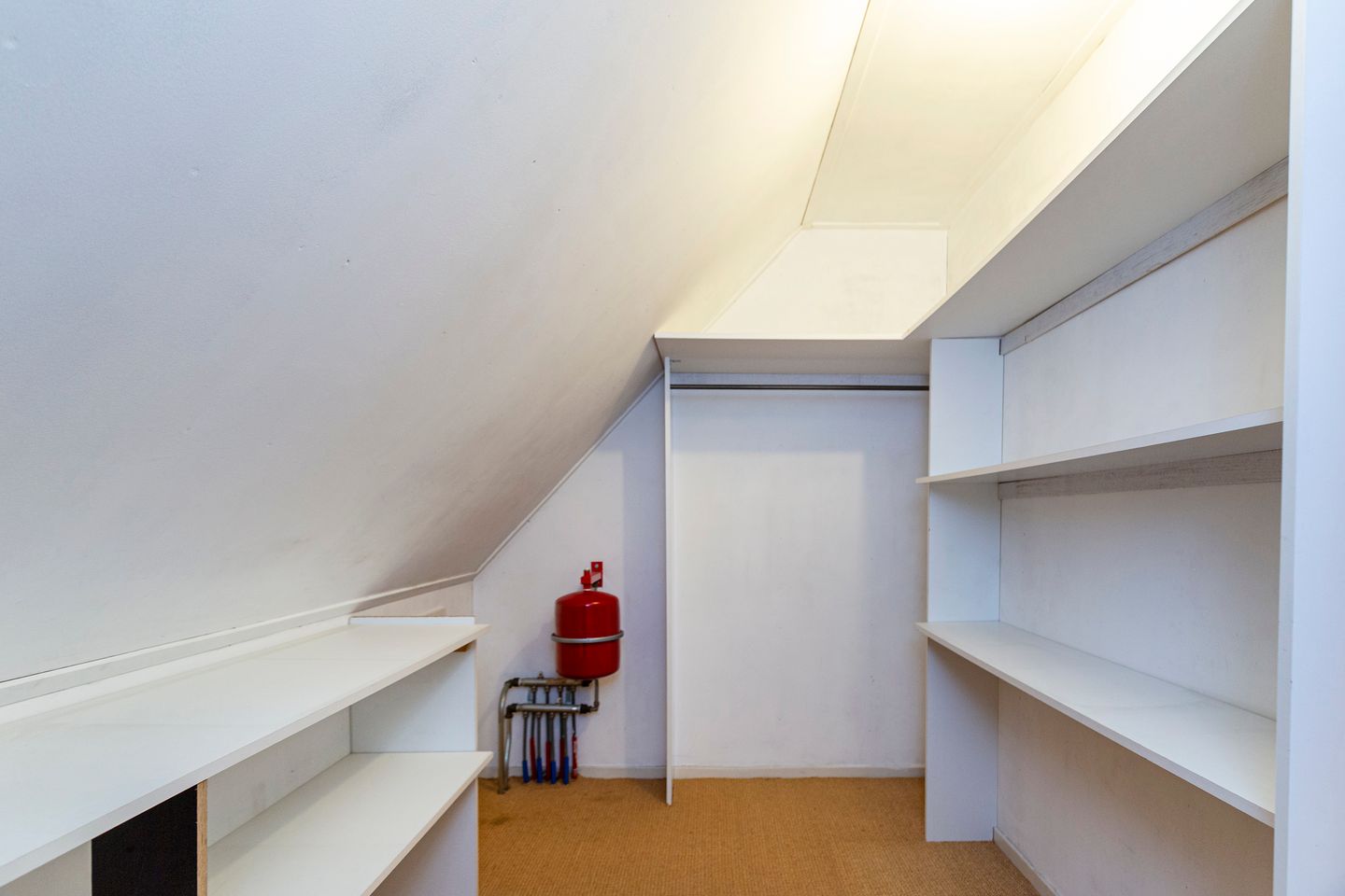 Photo 34 of van Beuningenstraat 21