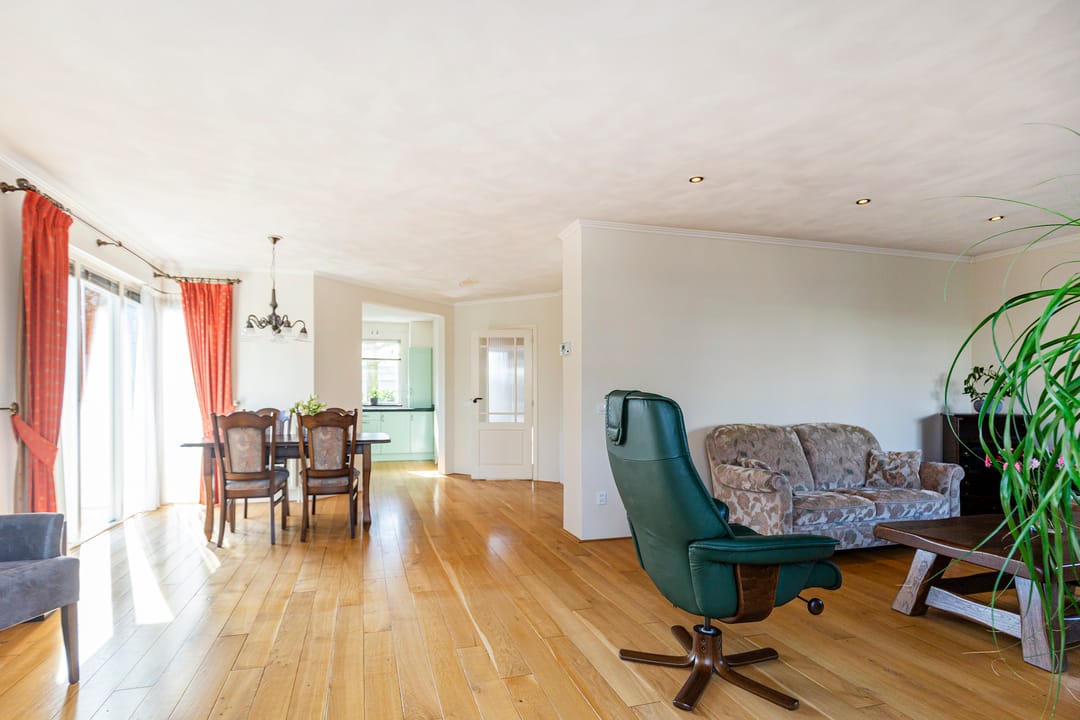 Photo 2 of van Beuningenstraat 21