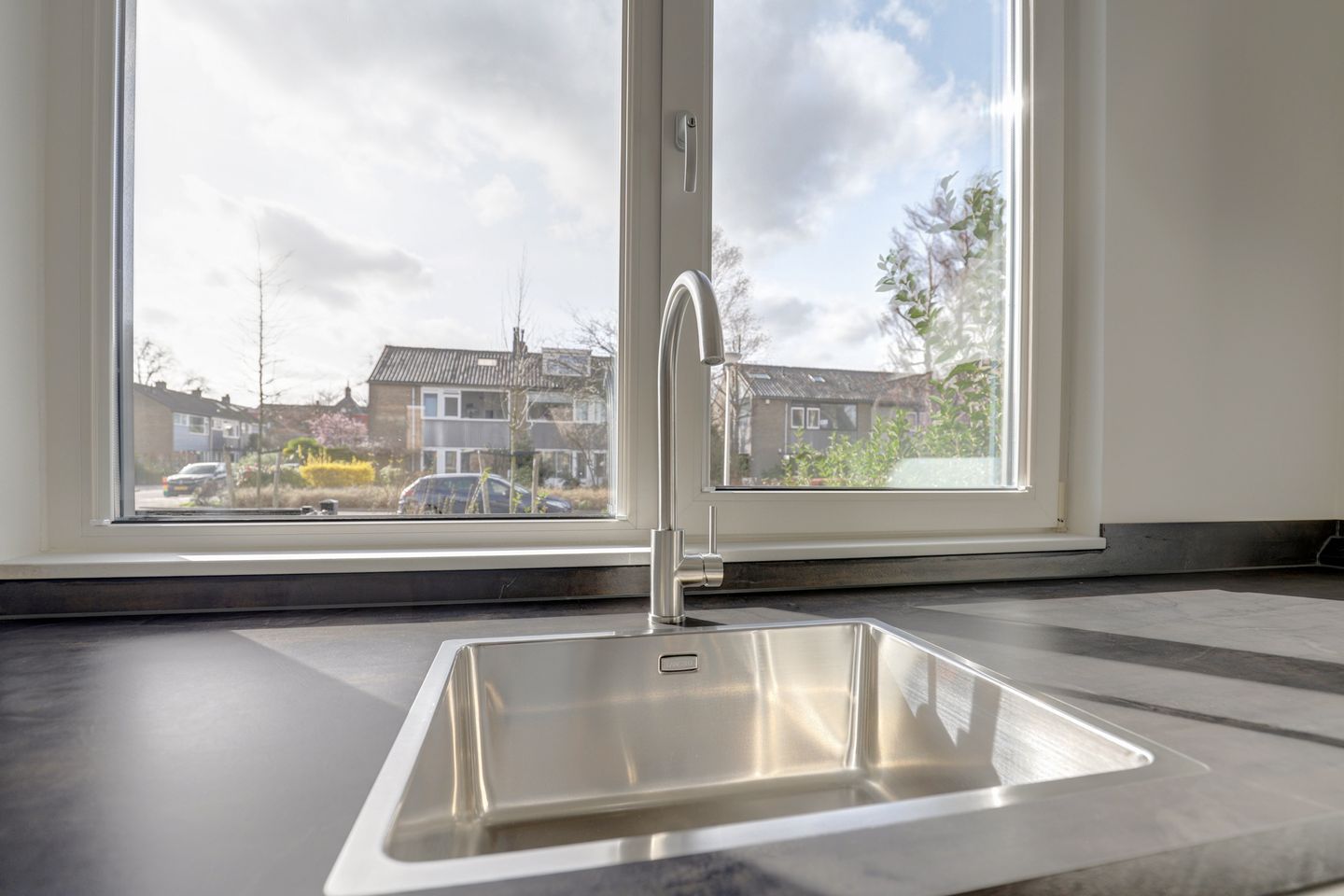 Modern Family Home with A++++ Energy Label in Gouda — 18