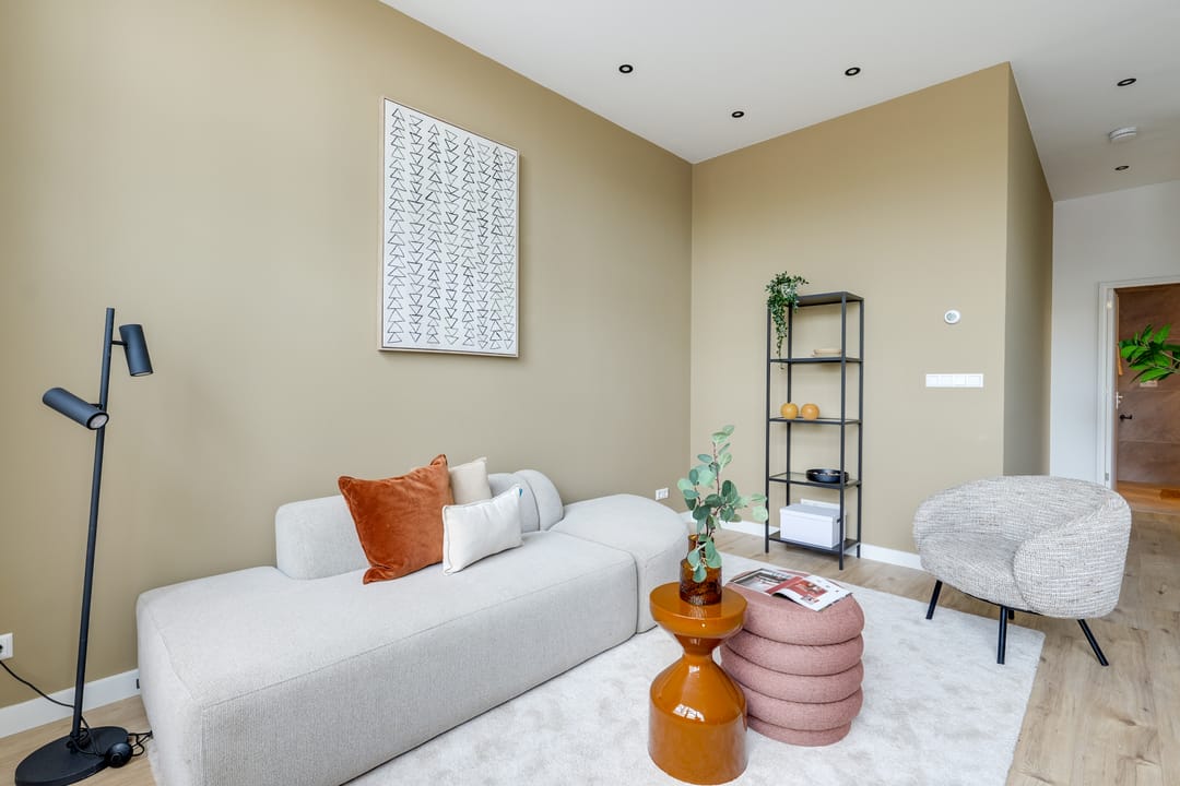 Photo 8 of Canadaplein 3-B