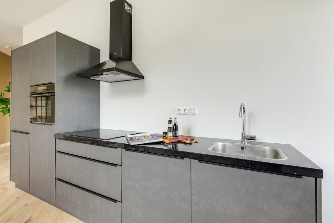 Photo 13 of Canadaplein 3-B