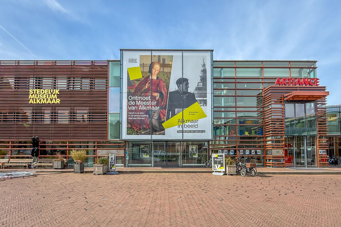 Photo 35 of Canadaplein 3-B