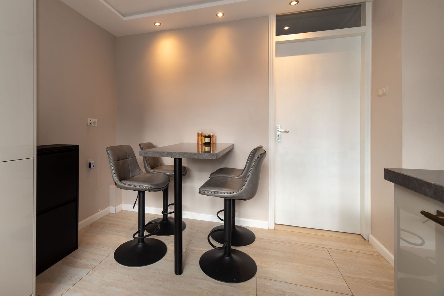 Foto 25 van Borg Rusthoven 1