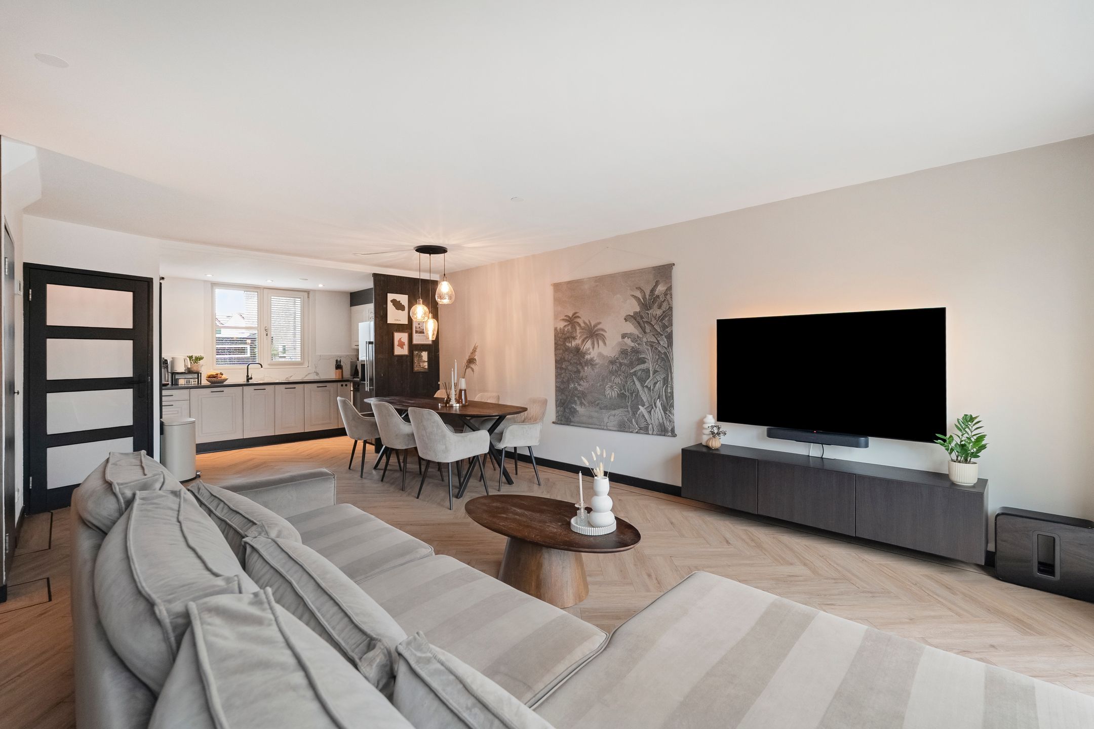 Foto 12 van Kruiszwin 2373