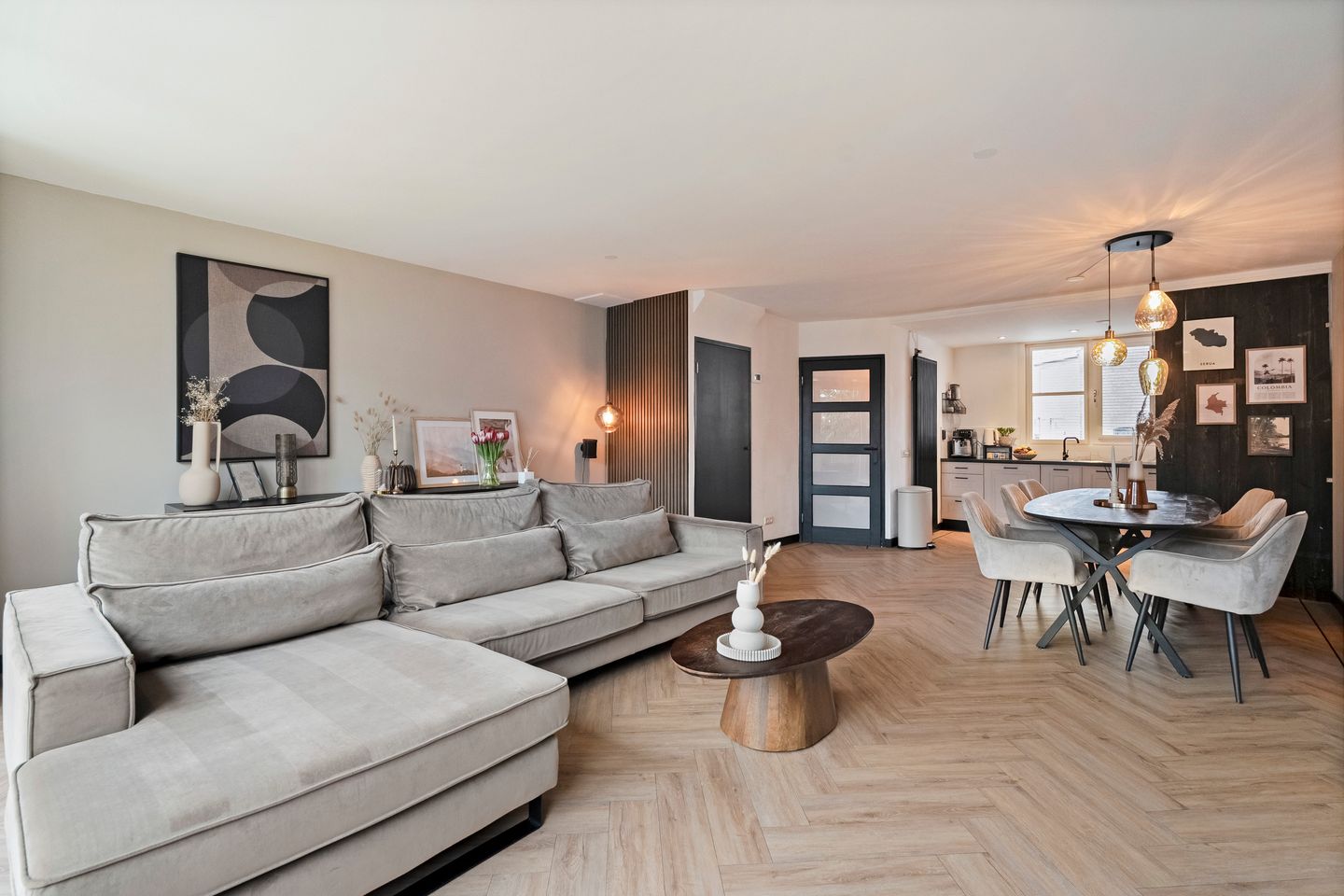 Foto 10 van Kruiszwin 2373