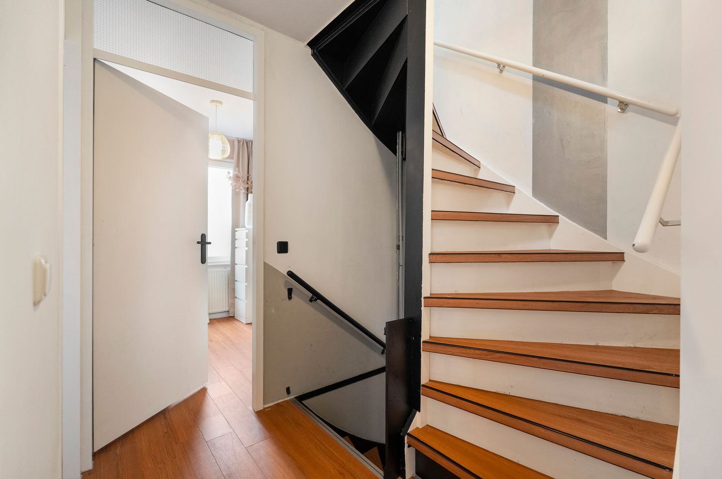 Foto 34 van Kruiszwin 2373