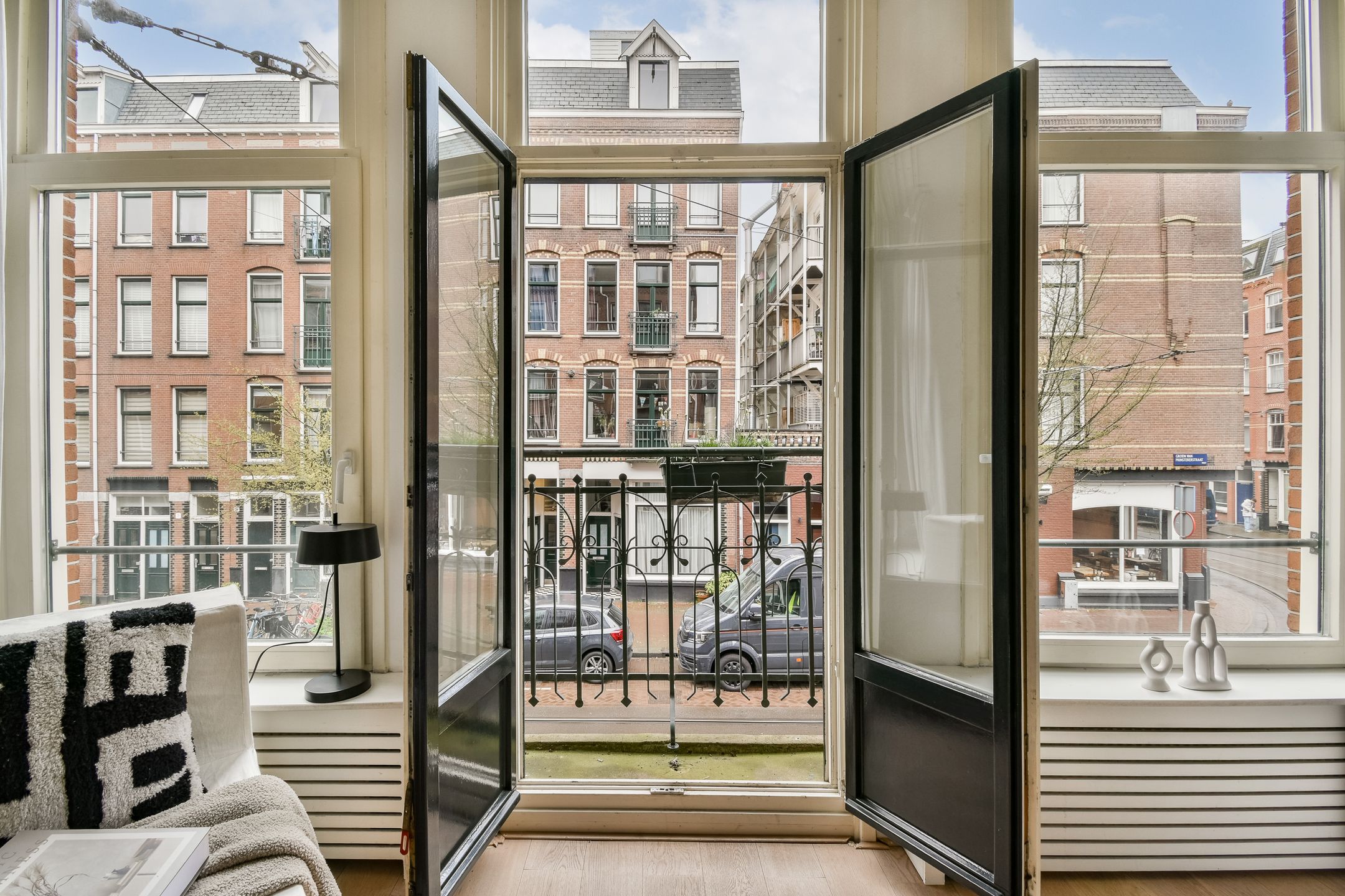 Foto 9 van Groen van Prinstererstraat 26-1