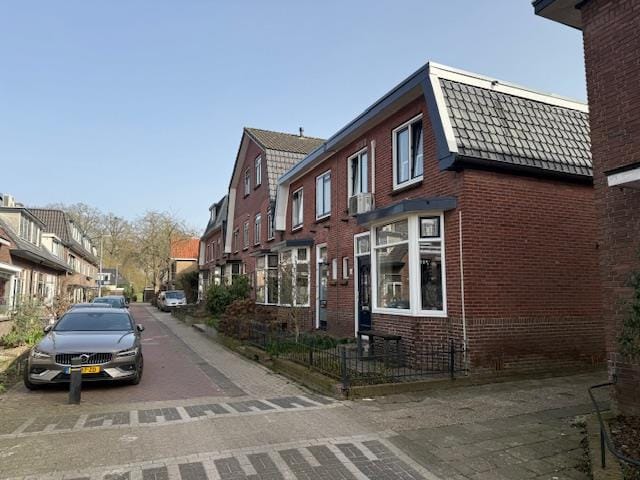 Foto 3 van Bloemstraat 29