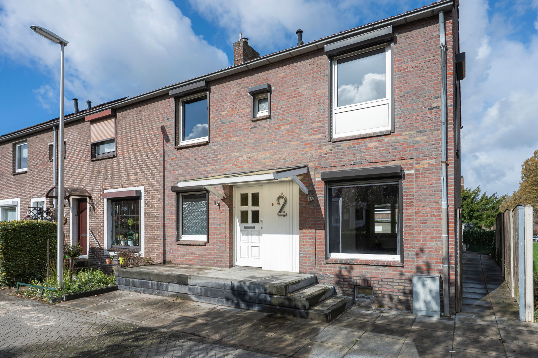 Assenstraat 2 