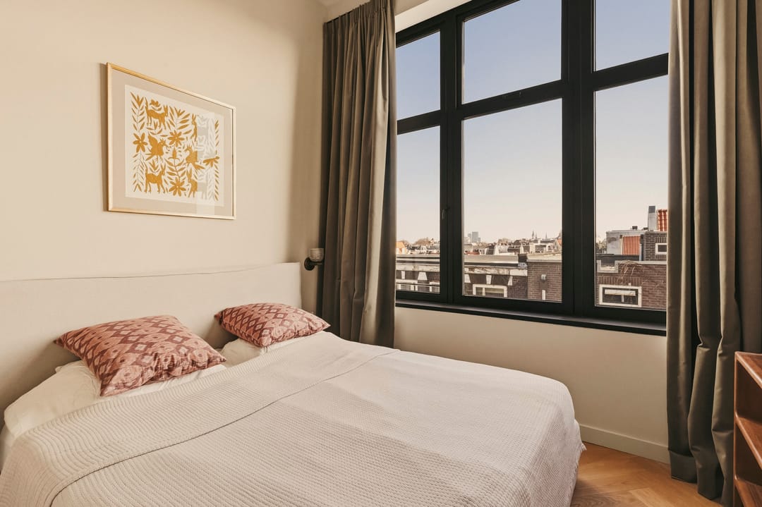 Exclusive Penthouse with Private Roof Terrace in the Jordaan — 25