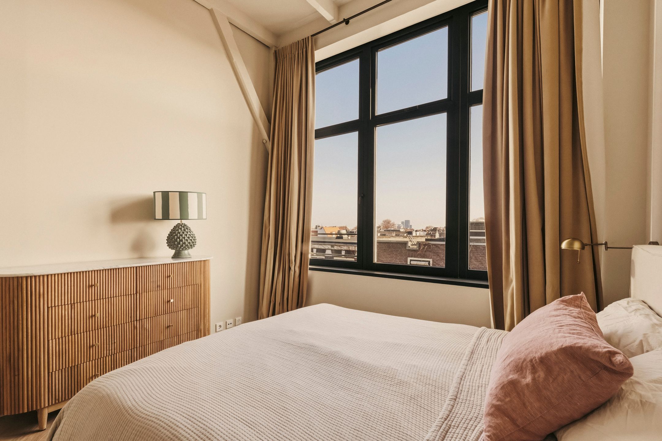 Exclusive Penthouse with Private Roof Terrace in the Jordaan — 26