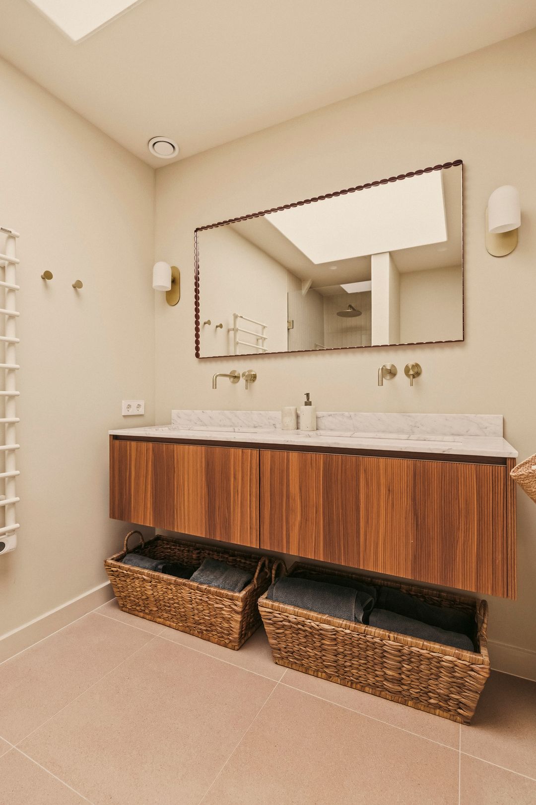 Exclusive Penthouse with Private Roof Terrace in the Jordaan — 27