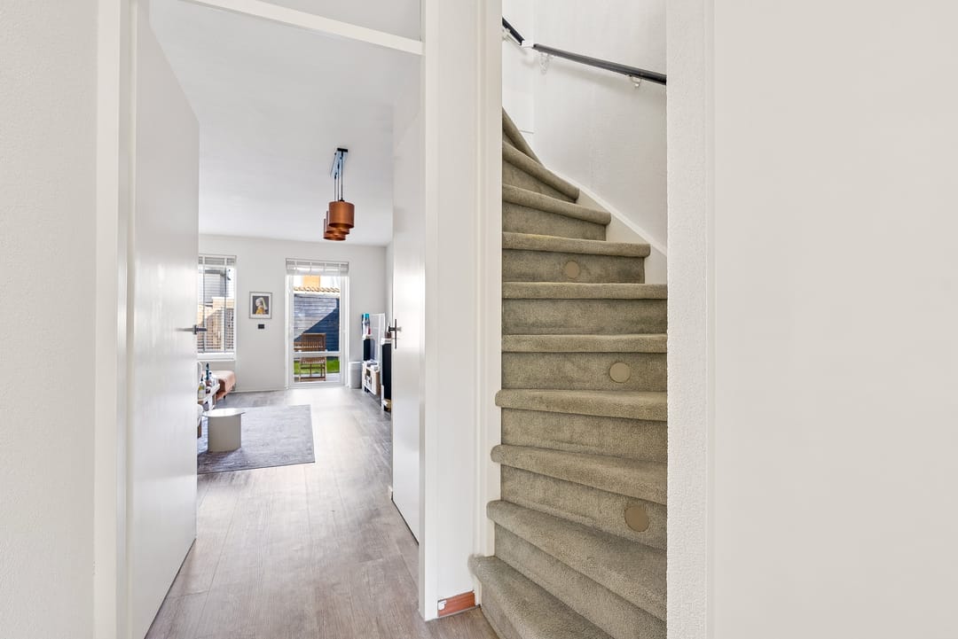 Modern and Well-Maintained Family Home in Almere Buiten — 18