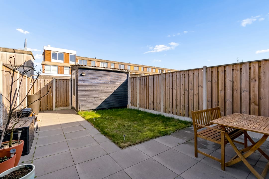 Modern and Well-Maintained Family Home in Almere Buiten — 38