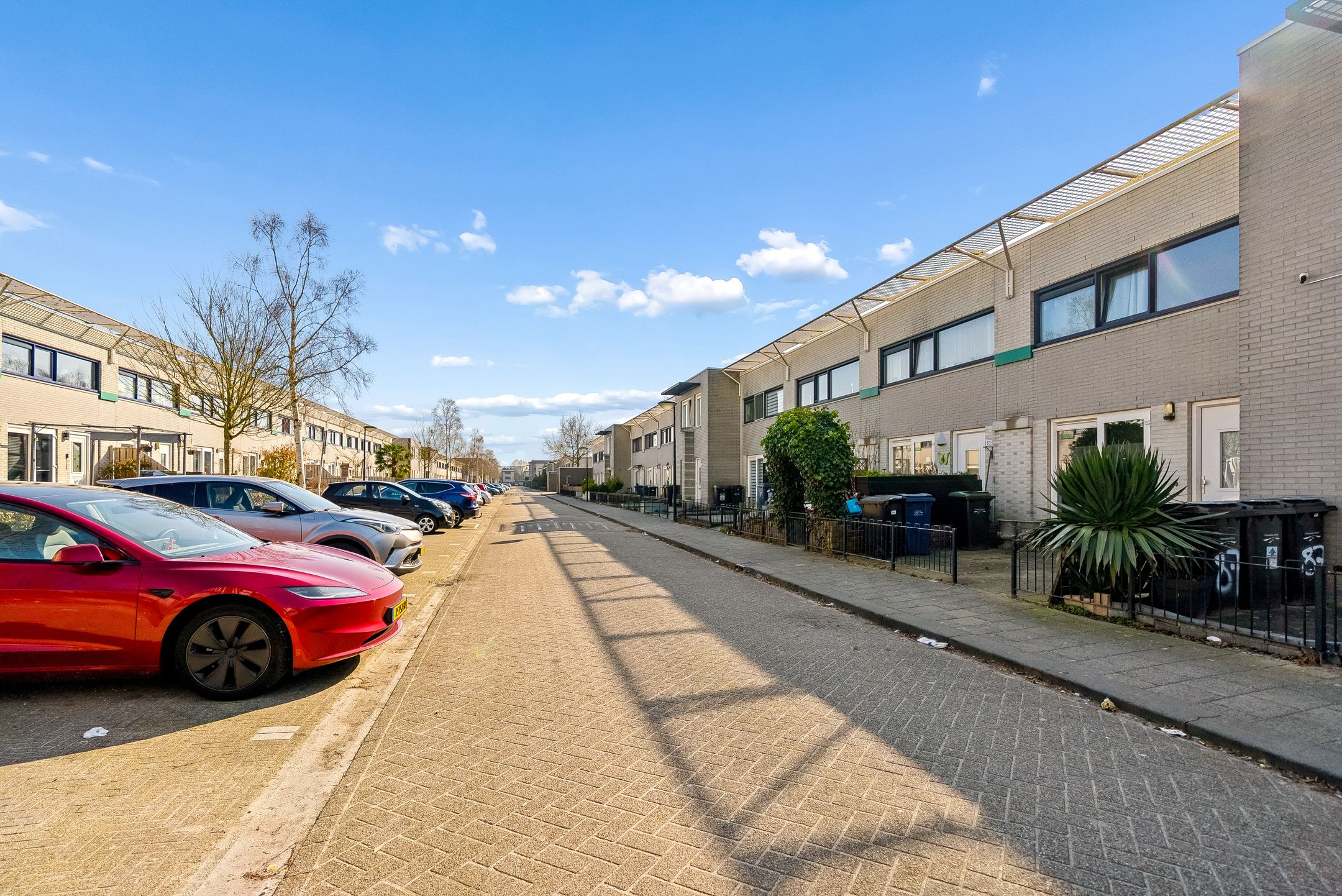 Modern and Well-Maintained Family Home in Almere Buiten — 39