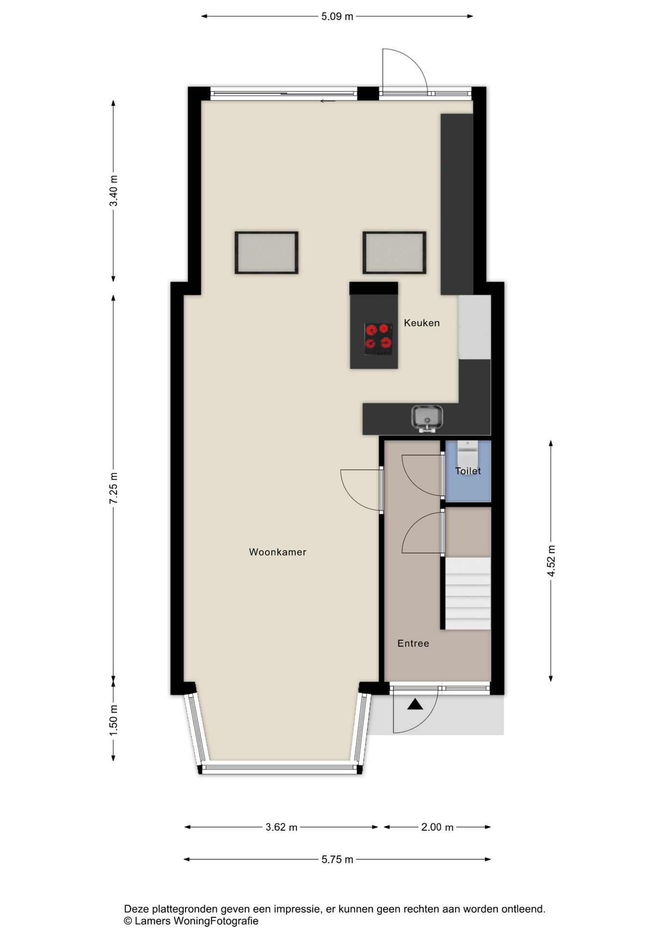 Energy-efficient family home with four bedrooms and spacious backyard — 48