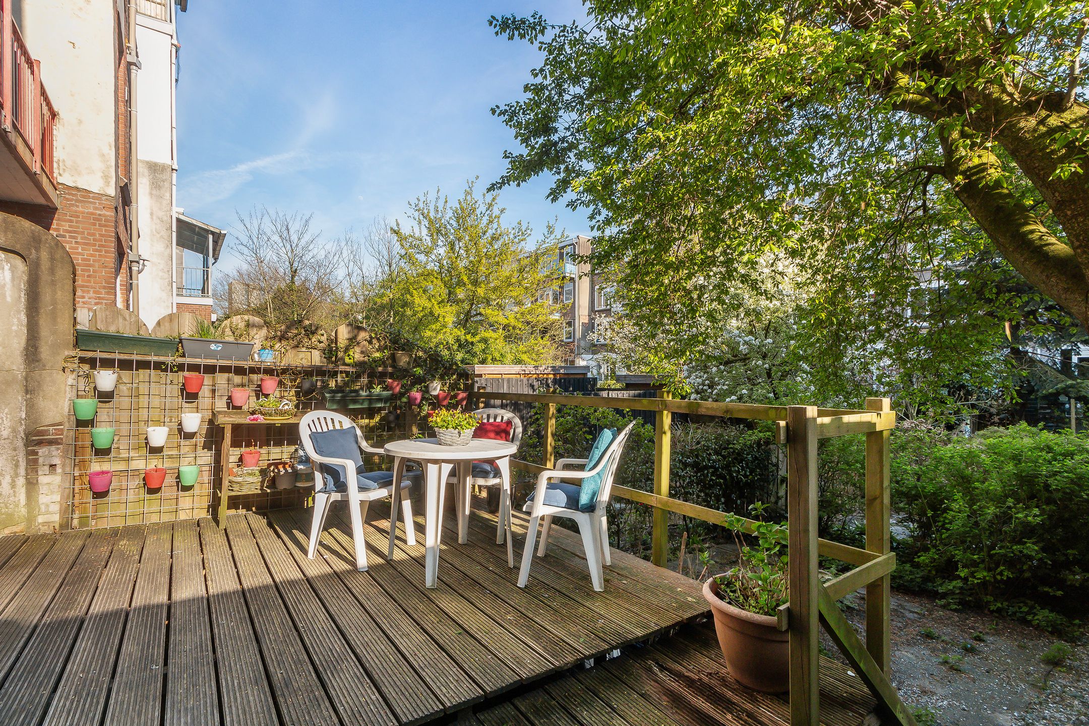 Unique pre-war double apartment with south-facing garden in Rotterdam Middelland — 18