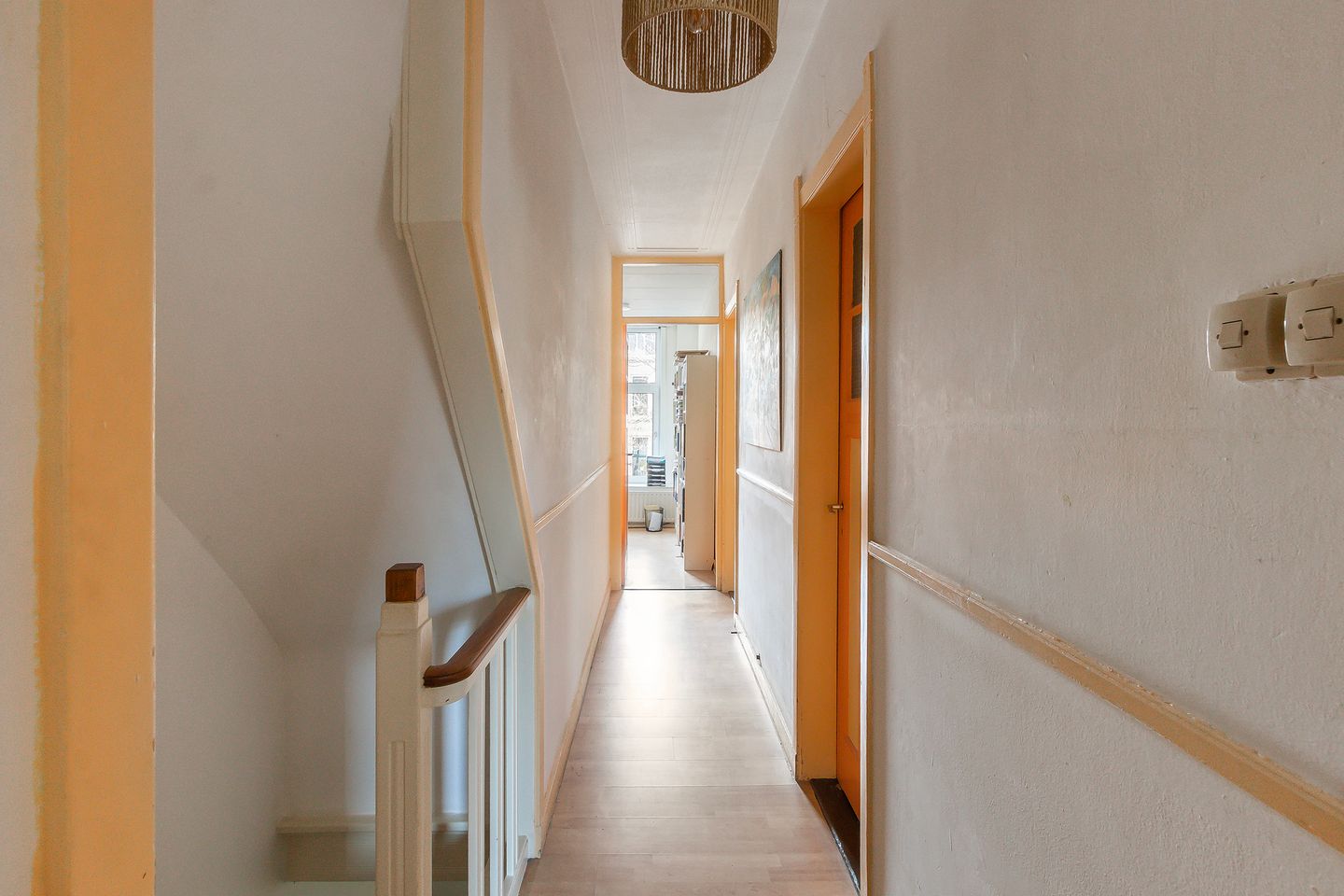 Unique pre-war double apartment with south-facing garden in Rotterdam Middelland — 20