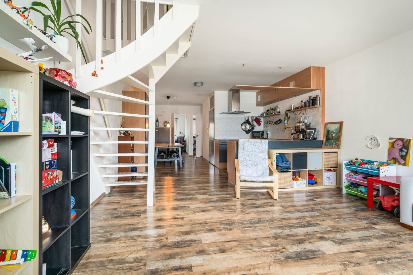 Spacious 5-Room Maisonette with Balcony in Delft — 16