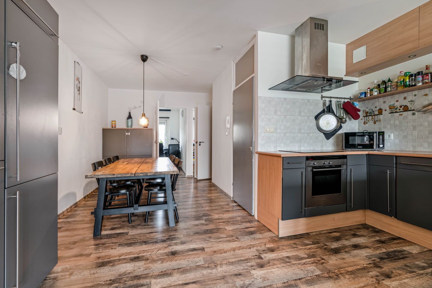 Spacious 5-Room Maisonette with Balcony in Delft — 17