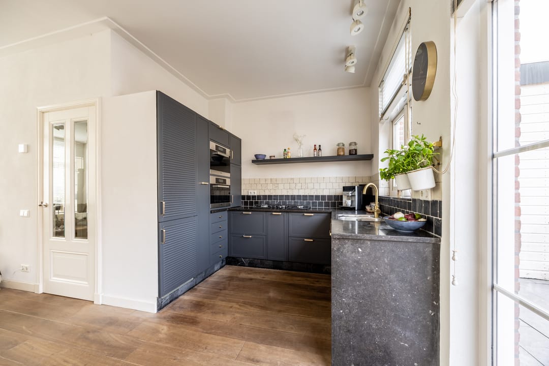 Foto 8 van Zandvoortselaan 60