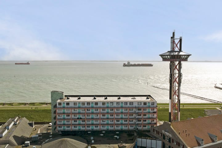 Photo 2 of Oranjedijk 20