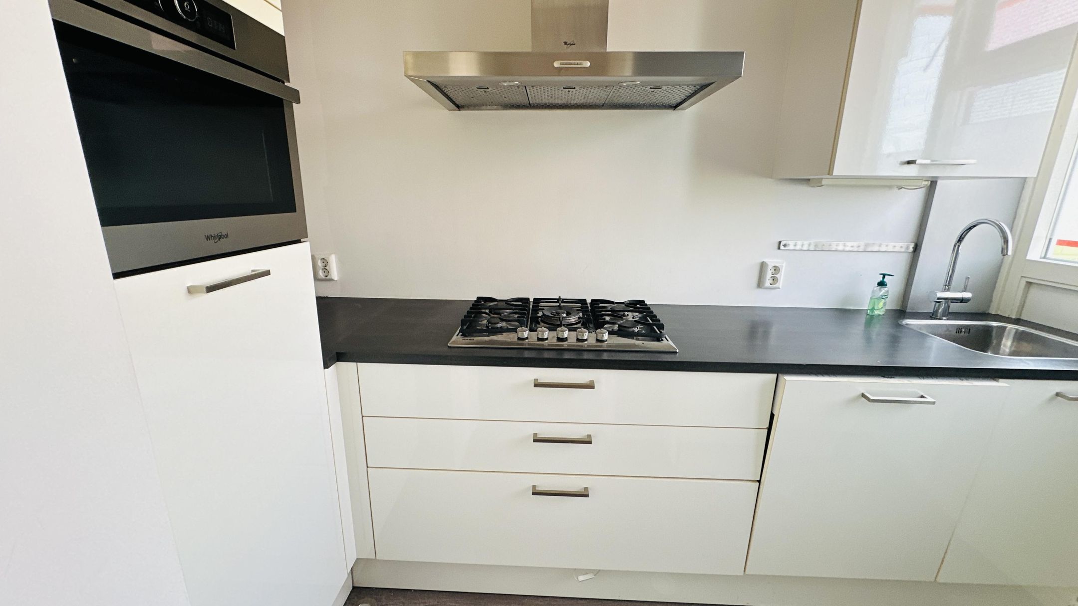 Foto 12 van Willem Bilderdijkhof 128