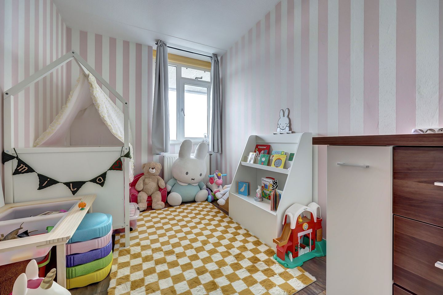 Photo 14 of Raadhuislaan 98