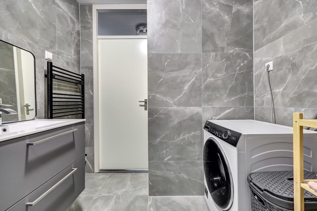 Photo 11 of Raadhuislaan 98