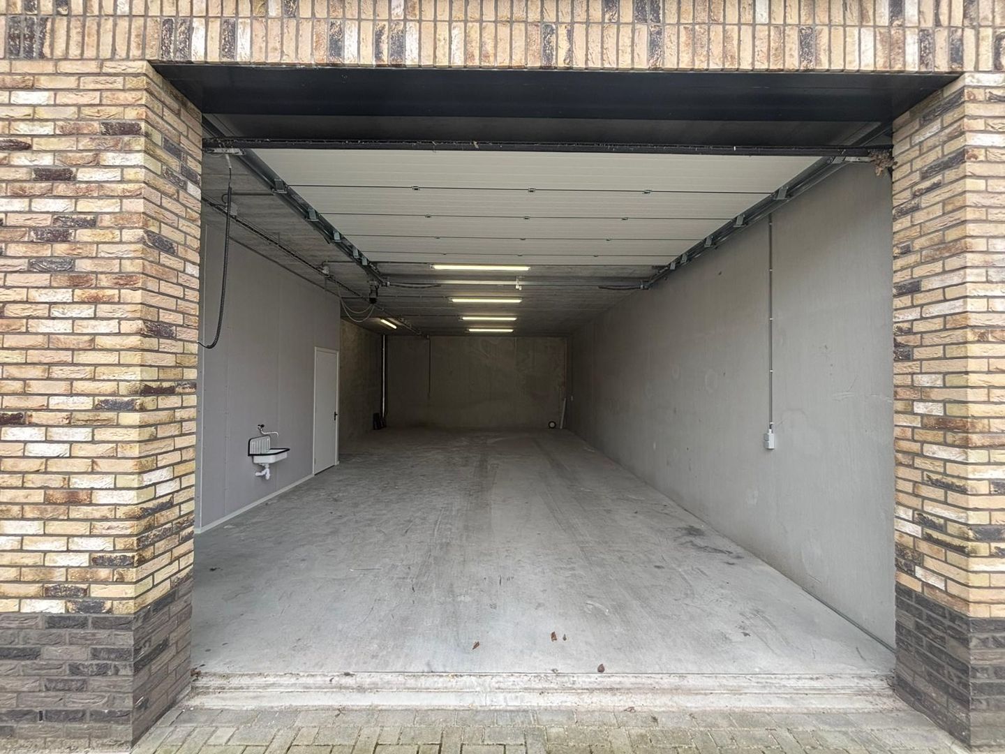 View photo 3 of Inductorstraat 55-18