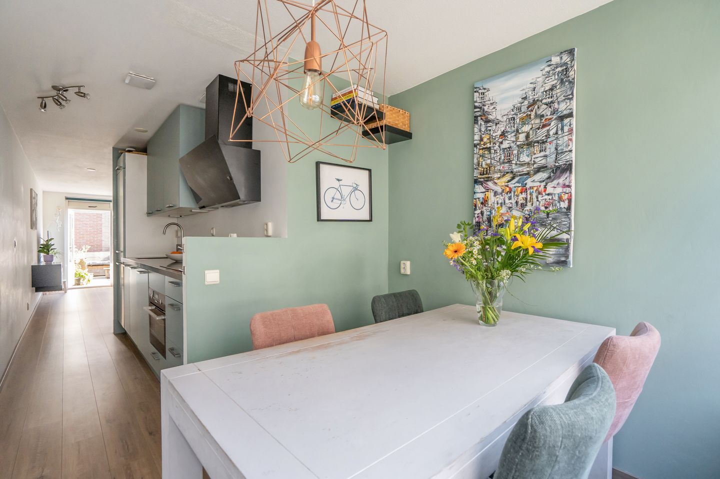 Photo 14 of Lange Lombardstraat 48