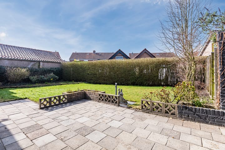 Foto 5 van Parallelweg 27