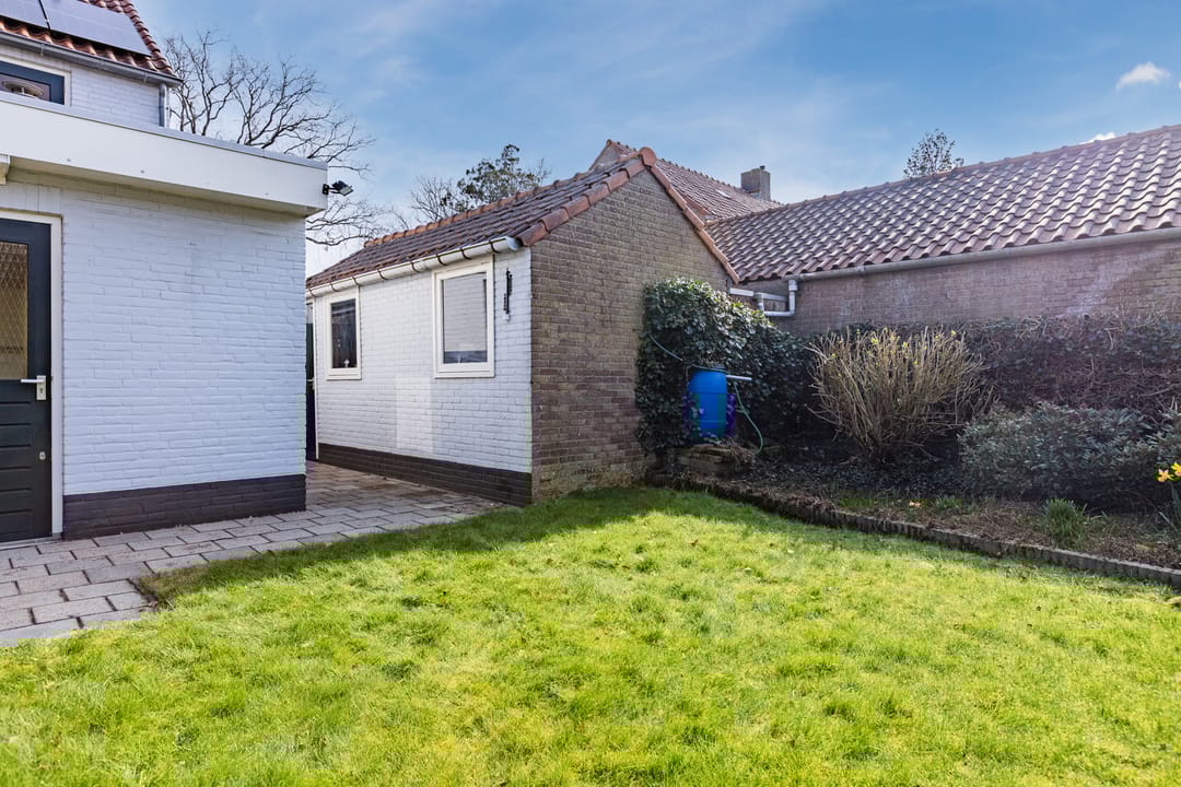 Foto 43 van Parallelweg 27