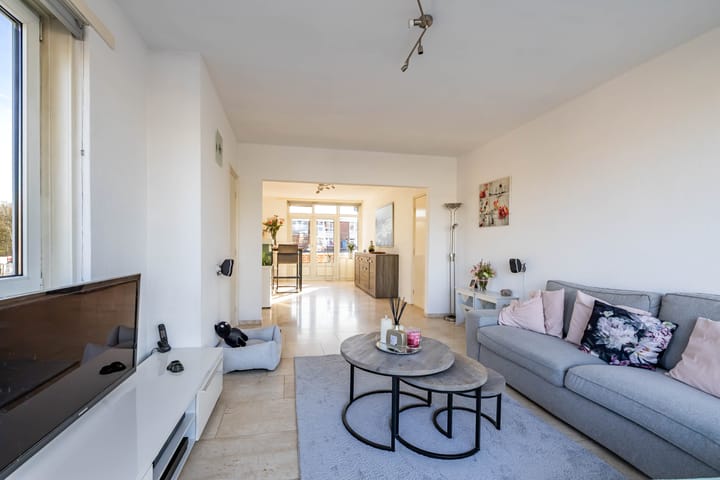 Foto 2 van Overwinningsplein 8