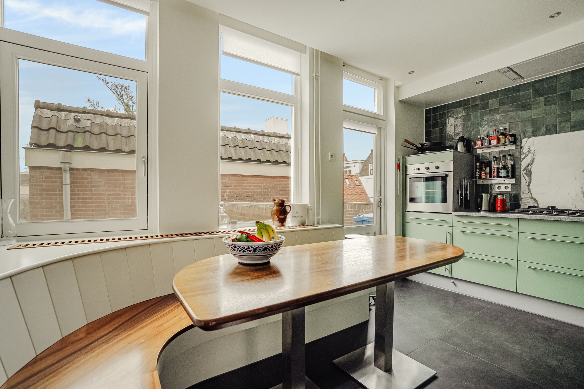 Charming Maisonette in Amsterdam Center with Sunny Terraces — 16