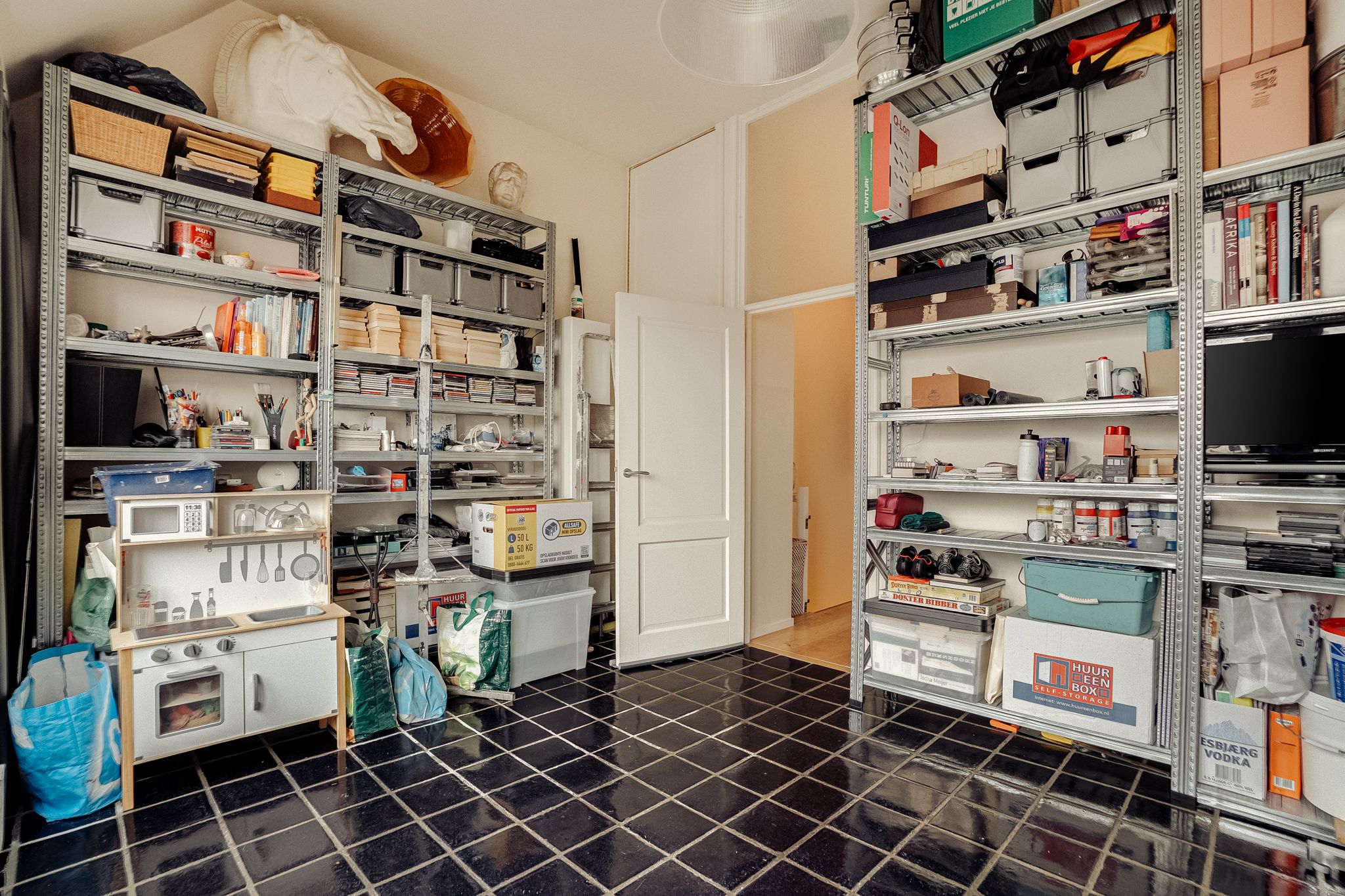 Charming Maisonette in Amsterdam Center with Sunny Terraces — 42