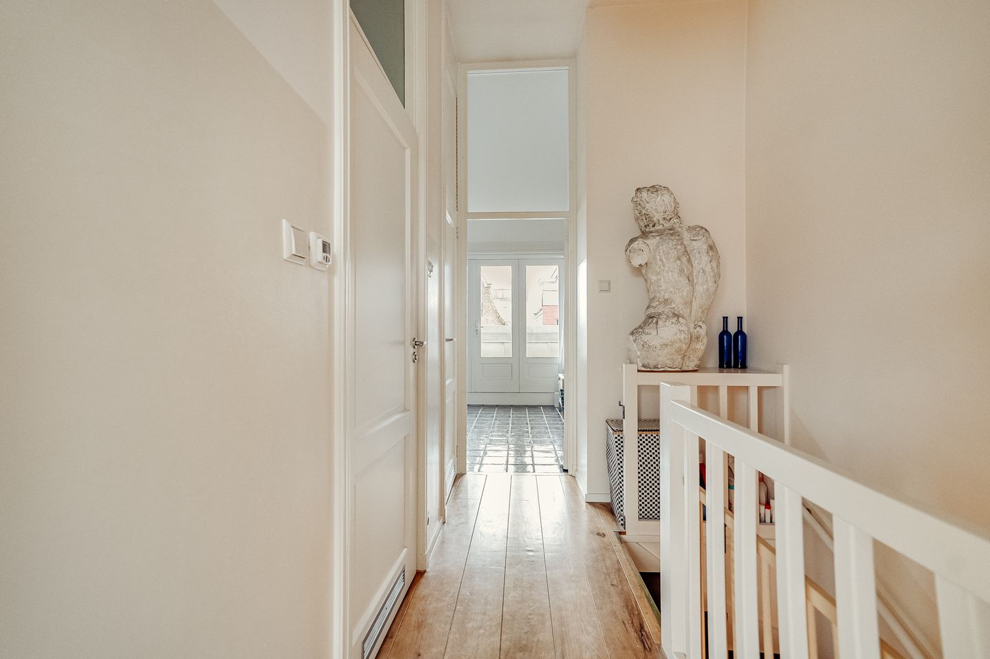 Charming Maisonette in Amsterdam Center with Sunny Terraces — 28