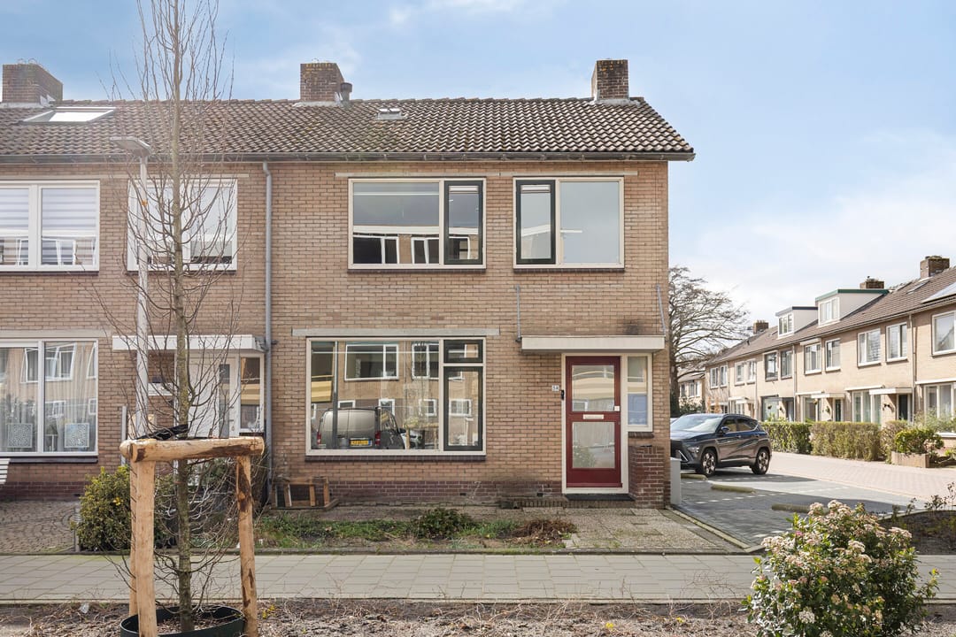 Photo 8 of Henri Dunantstraat 34