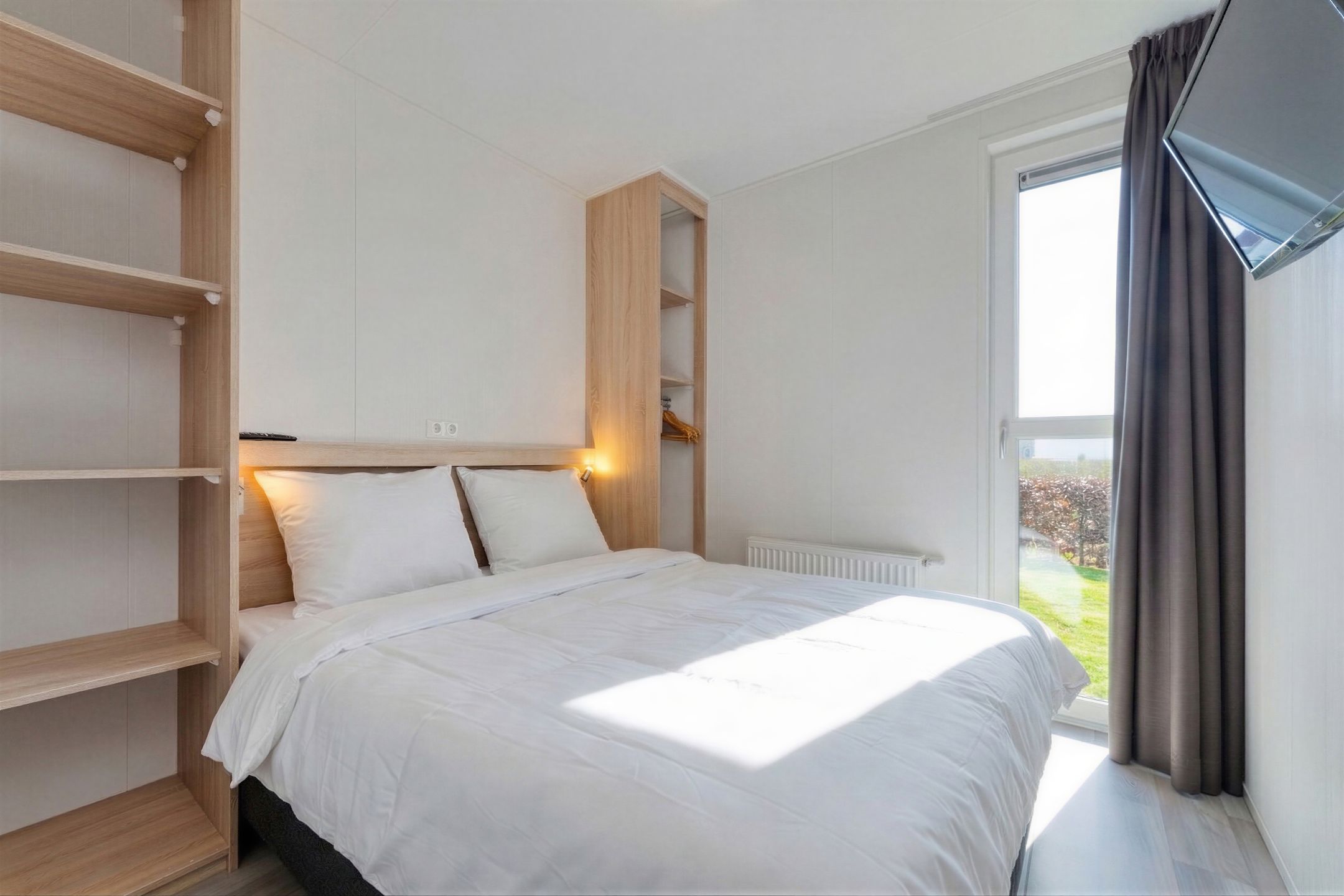 3-bedroom freehold villa in Nieuwvliet — photo 3 of 5