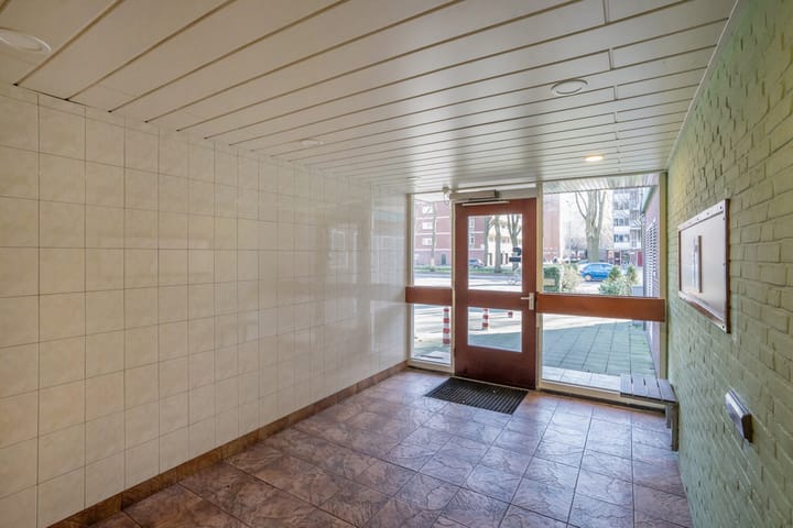 Foto 2 van Volendamlaan 855