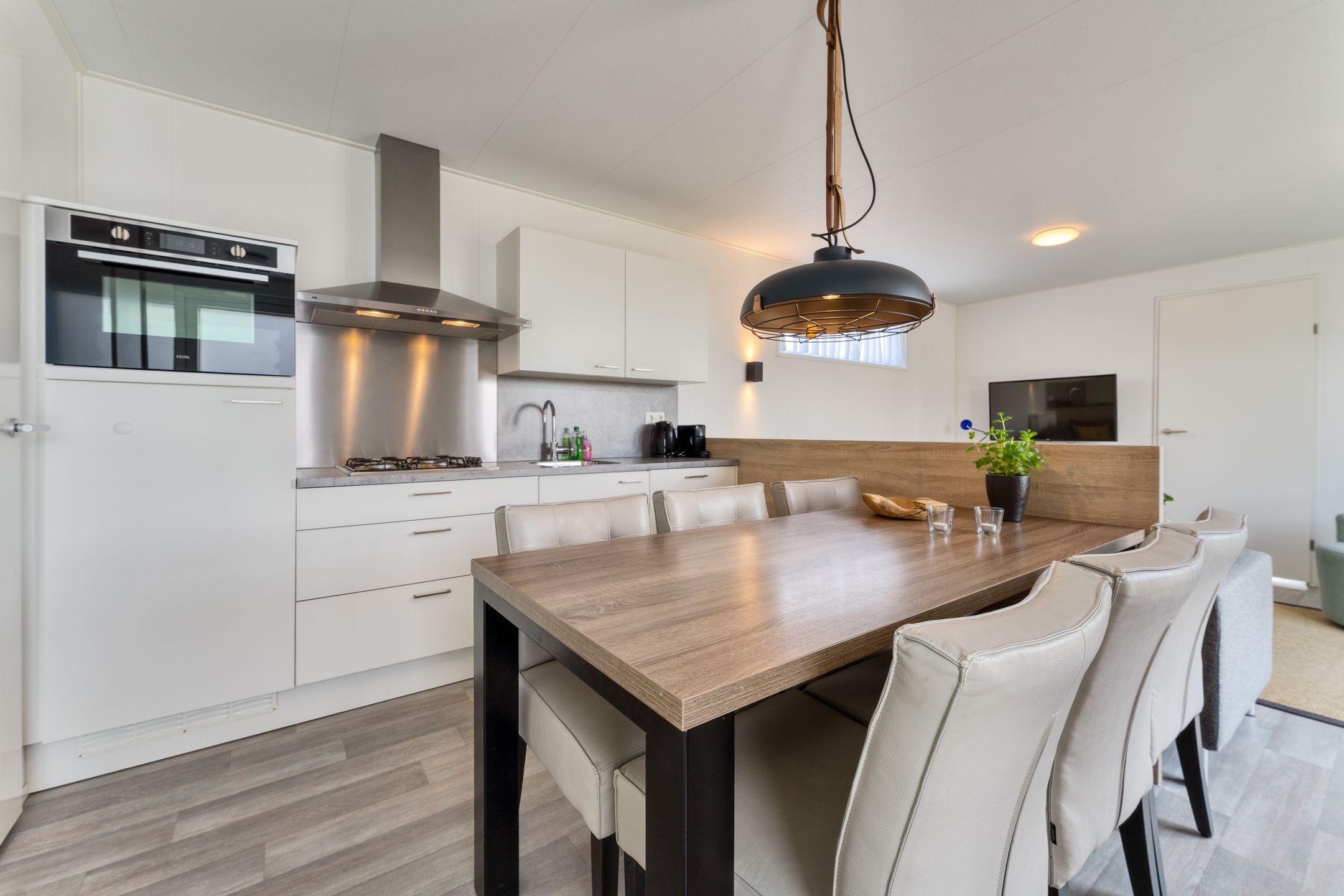 Foto 9 van Zeedijk 24-650